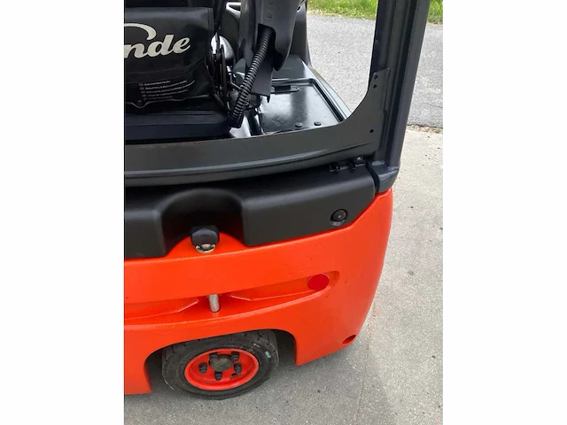2014 linde e12 elektrische vorkheftruck - afbeelding 25 van  41