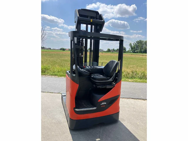 2014 linde r14 reach truck - afbeelding 39 van  41