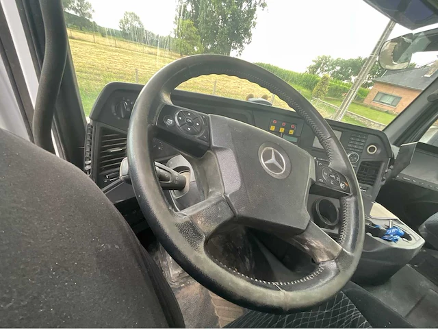 2014 mercedes-benz 963-2-e - afbeelding 16 van  52