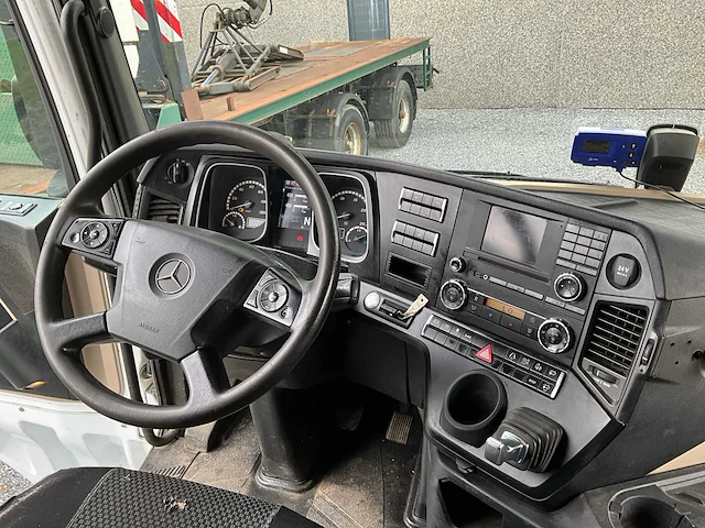2014 mercedes-benz 963-4-a vrachtwagen - afbeelding 27 van  43