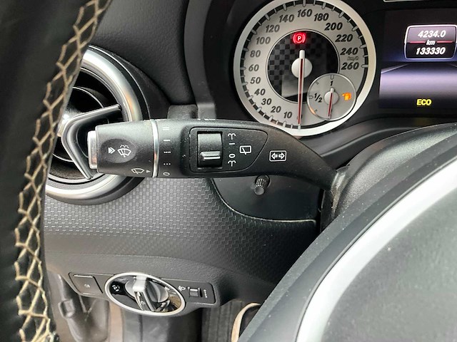 2014 mercedes-benz a 180 personenauto - afbeelding 8 van  27