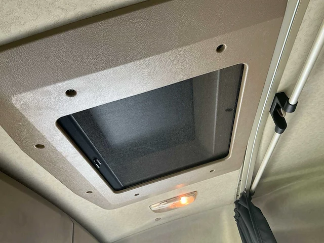 2014 mercedes-benz actos vrachtwagen - afbeelding 11 van  25