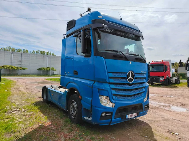 2014 mercedes-benz actros vrachtwagen/trekker - afbeelding 8 van  15