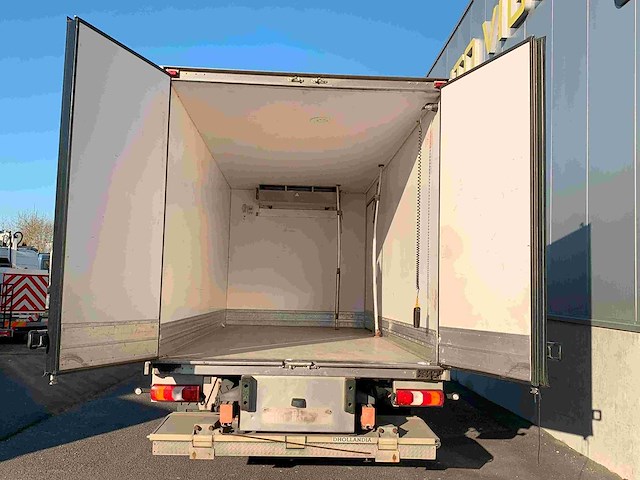 2014 mercedes-benz atego vrachtwagen met laadklep - afbeelding 5 van  33