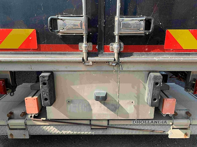 2014 mercedes-benz atego vrachtwagen met laadklep - afbeelding 18 van  33