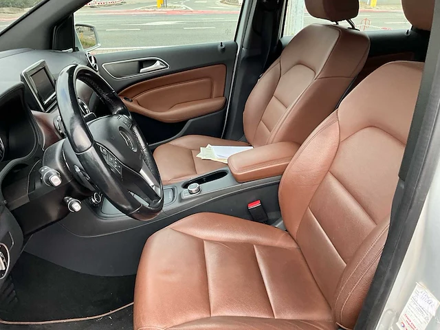 2014 mercedes-benz b personenauto - afbeelding 2 van  33