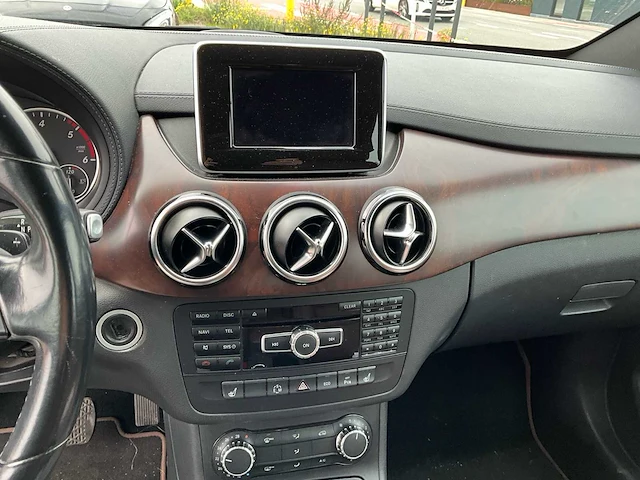 2014 mercedes-benz b personenauto - afbeelding 7 van  33