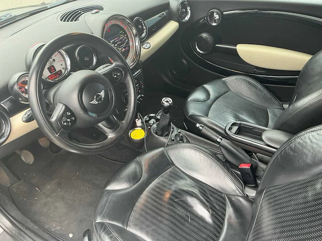 2014 mini cooper d cabrio - afbeelding 5 van  31