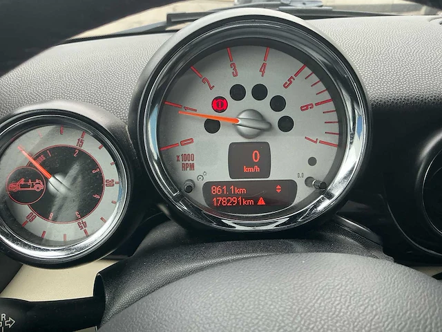 2014 mini cooper d cabrio - afbeelding 8 van  31