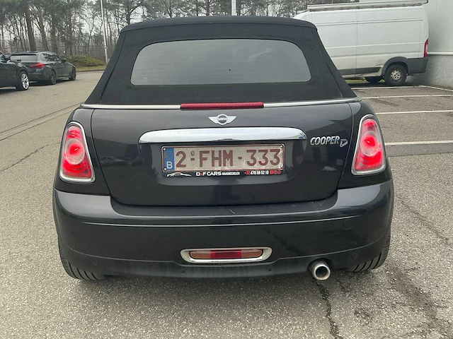 2014 mini cooper d cabrio - afbeelding 26 van  31