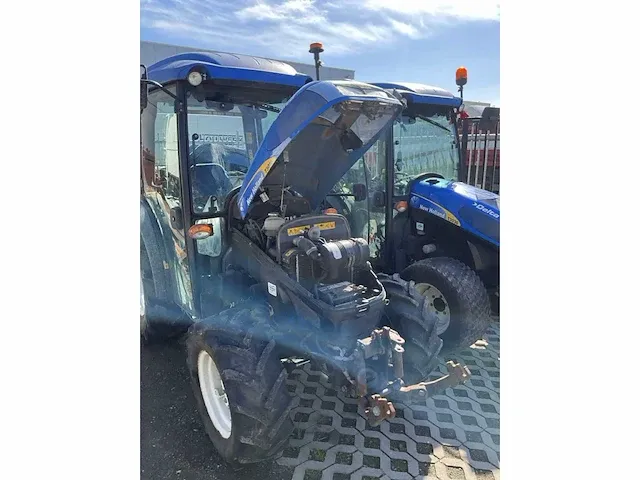 2014 new holland t3010 vierwielaangedreven landbouwtractor - afbeelding 20 van  31