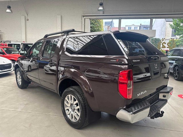 2014 nissan navara 3.0 v6 diesel - afbeelding 21 van  27