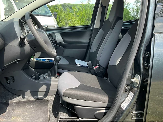 2014 peugeot 107 - afbeelding 8 van  31