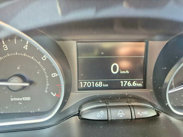 2014 peugeot 2008 personenauto - afbeelding 13 van  19