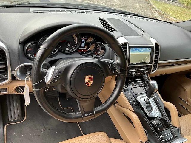 2014 porsche cayenne - afbeelding 16 van  43