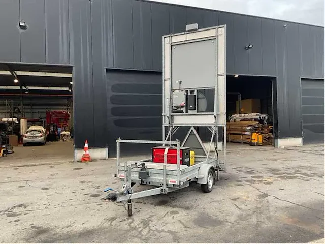 2014 stuer-egghe lp22eg ledbord 120 signalisatie aanhangwagen - afbeelding 10 van  17