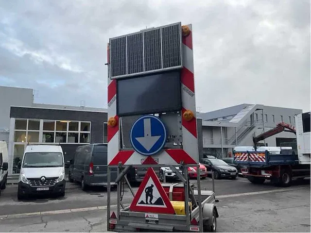 2014 stuer-egghe lp22eg ledbord 120 signalisatie aanhangwagen - afbeelding 12 van  17