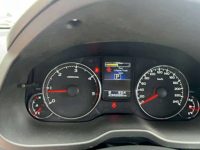 2014 subaru legacy outback awd - afbeelding 22 van  31