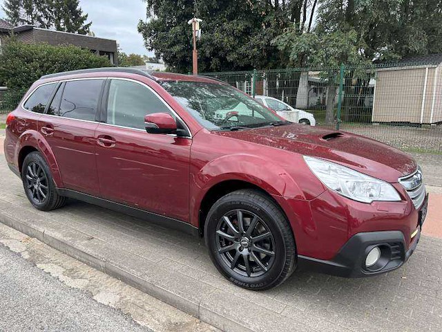 2014 subaru legacy outback awd - afbeelding 6 van  31
