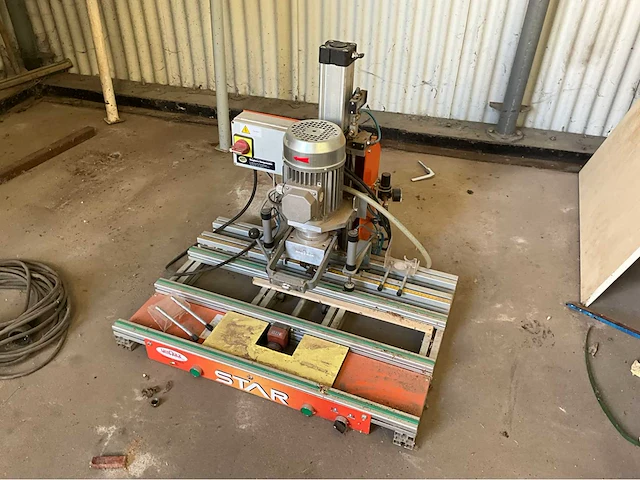2014 uniholz star bewerkingsmachine - afbeelding 1 van  6