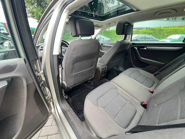 2014 volkswagen passat break panoramadak - afbeelding 7 van  24