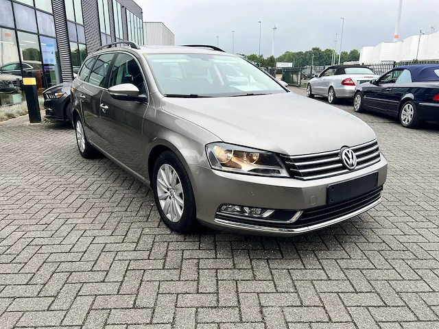 2014 volkswagen passat break panoramadak - afbeelding 18 van  24