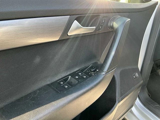 2014 volkswagen passat personenauto - afbeelding 2 van  25