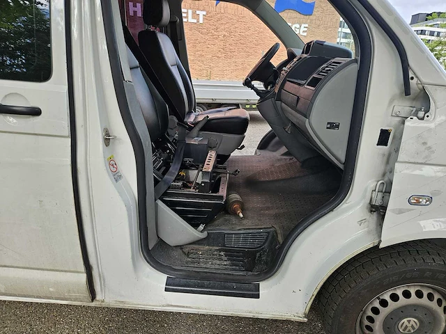 2014 volkswagen transporter kombi - afbeelding 18 van  64