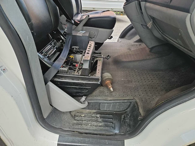 2014 volkswagen transporter kombi - afbeelding 19 van  64