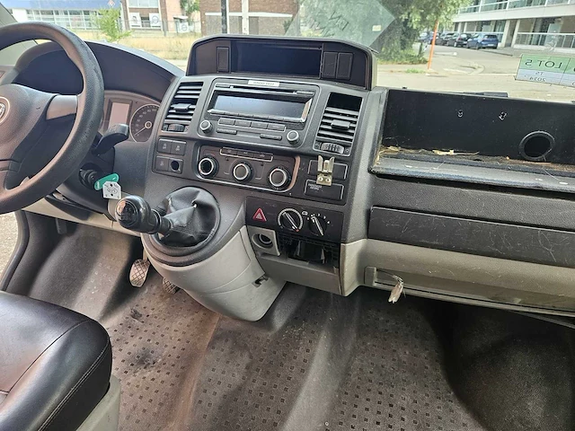 2014 volkswagen transporter kombi - afbeelding 24 van  64