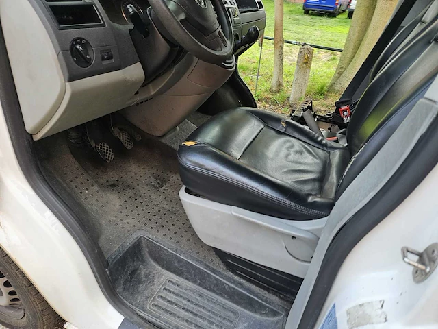 2014 volkswagen transporter kombi - afbeelding 29 van  64