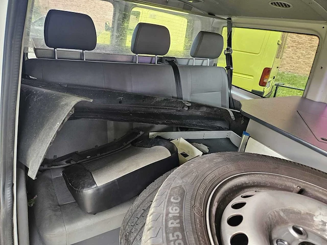 2014 volkswagen transporter kombi - afbeelding 40 van  64