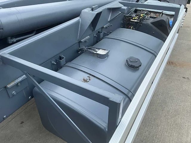 2014volvo vrachtwagen haaksysteem - afbeelding 9 van  43