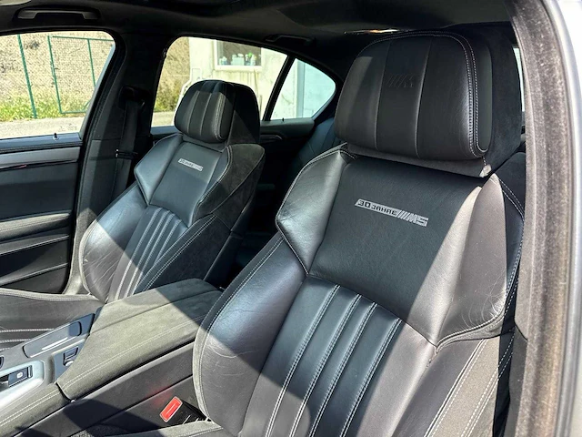 2015 - bmw m5 30 jahre editie - personenauto - afbeelding 22 van  45
