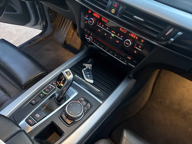 2015 - bmw x5 xdrive30d - personenauto - afbeelding 4 van  35