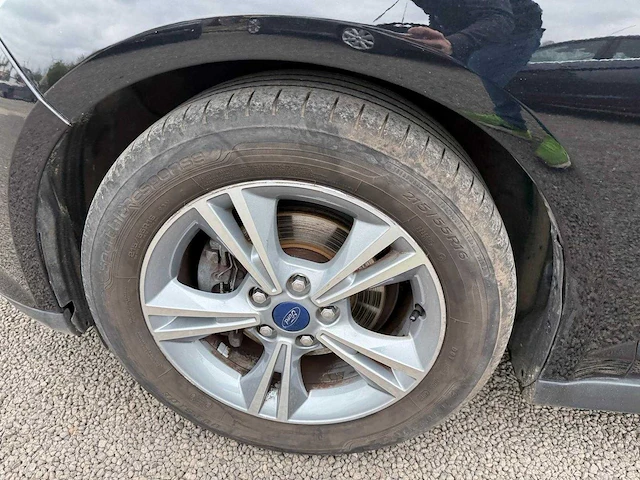 2015 - ford dxa - personenauto - afbeelding 17 van  35