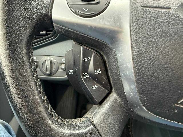 2015 - ford dxa - personenauto - afbeelding 29 van  35