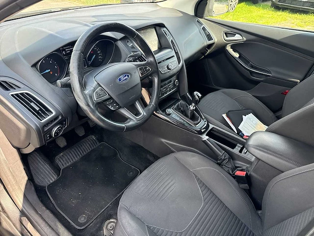 2015 - ford focus - personenauto - afbeelding 6 van  32