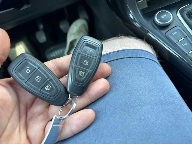 2015 - ford focus - personenauto - afbeelding 7 van  32