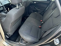 2015 - ford focus - personenauto - afbeelding 8 van  32