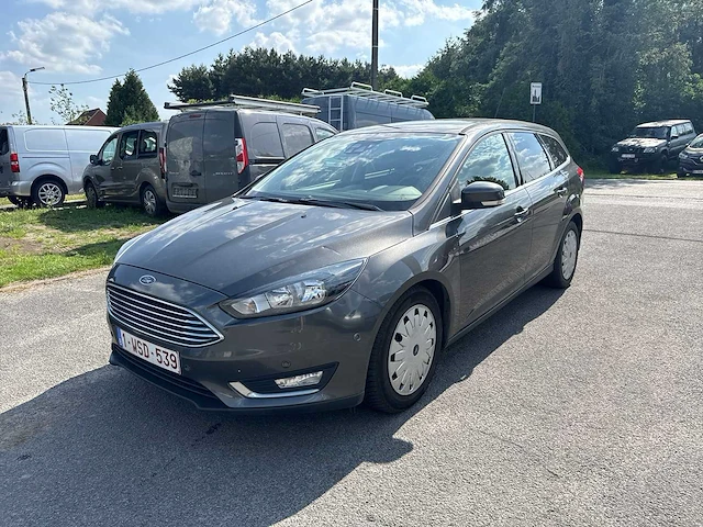 2015 - ford focus - personenauto - afbeelding 1 van  32