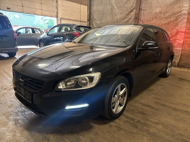 2015 - volvo v60 - personenauto - afbeelding 1 van  35