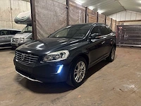 2015 - volvo xc60 - personenauto