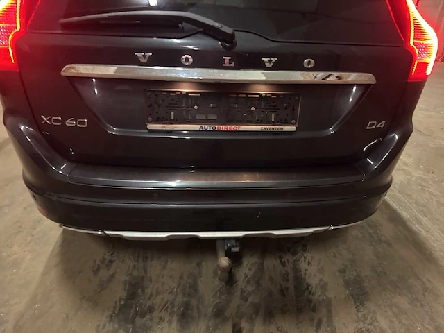 2015 - volvo xc60 - personenauto - afbeelding 17 van  37