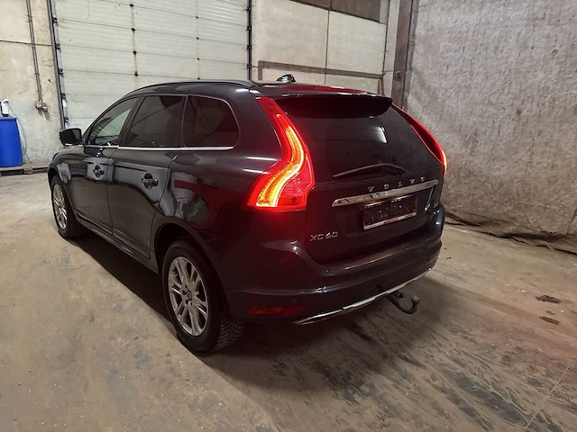 2015 - volvo xc60 - personenauto - afbeelding 35 van  37