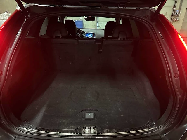 2015 - volvo xc60 - personenauto - afbeelding 36 van  37
