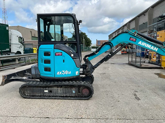 2015 airman ax38u-6a midi rupsgraafmachine - afbeelding 21 van  26