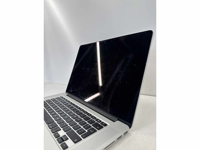 2015 apple macbook pro macbook pro 15.4” a1398 15.4” inch core i7 gen 4 16gb ram 500gb ssd - afbeelding 11 van  11