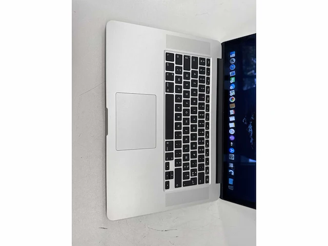 2015 apple macbook pro macbook pro 15.4” a1398 15.4” inch core i7 gen 4 16gb ram 500gb ssd - afbeelding 6 van  10