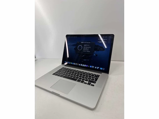 2015 apple macbook pro macbook pro 15.4” a1398 15.4” inch core i7 gen 4 16gb ram 512gb ssd - afbeelding 1 van  11